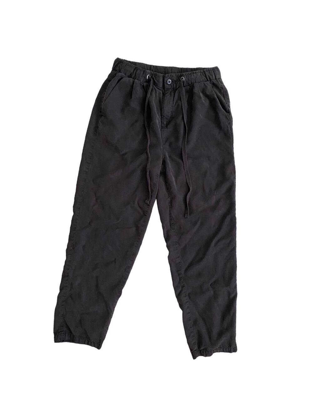 American Eagle Black Hi Rise Lyocell Cropped Pant Size 0